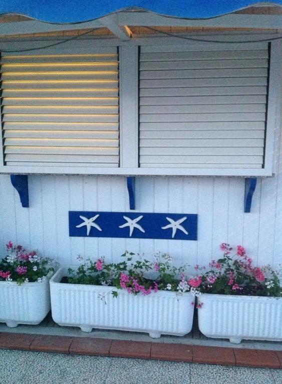 Bed & Breakfast Venezia Marina Di Carrara Exterior photo