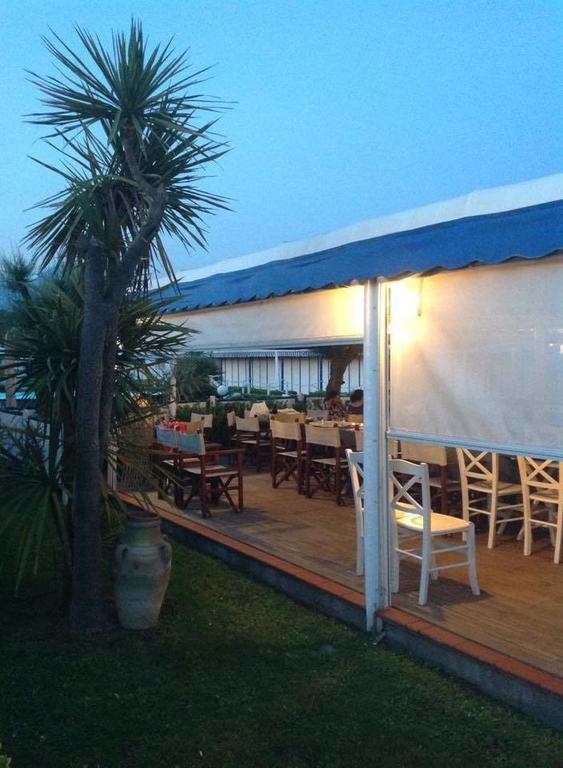 Bed & Breakfast Venezia Marina Di Carrara Exterior photo